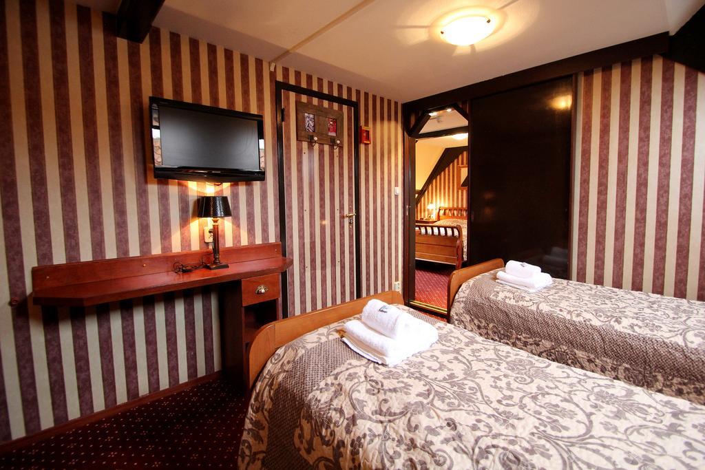 Amsterdam Village Hotel Esterno foto