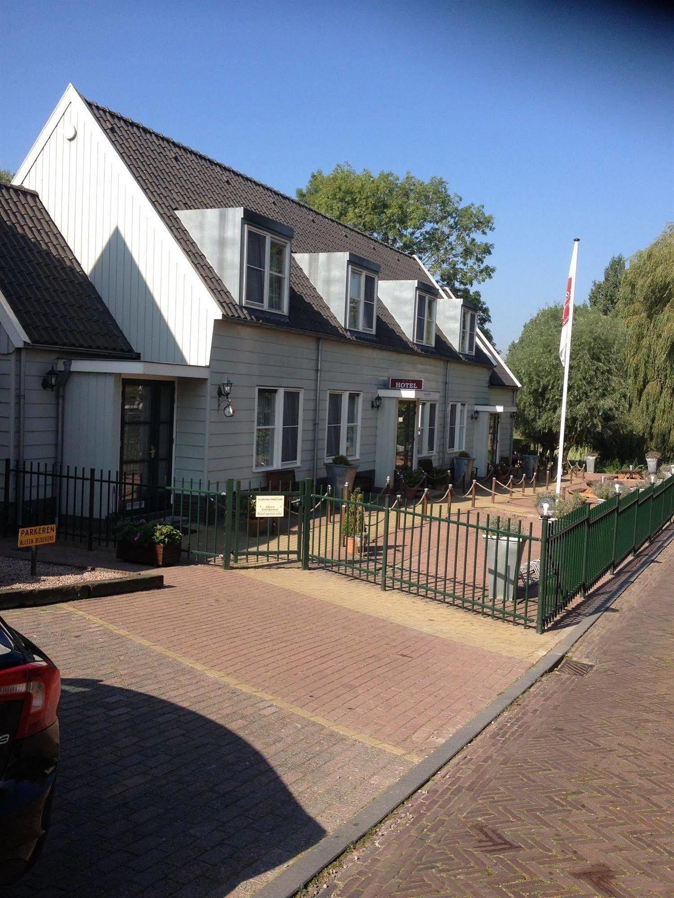 Amsterdam Village Hotel Esterno foto