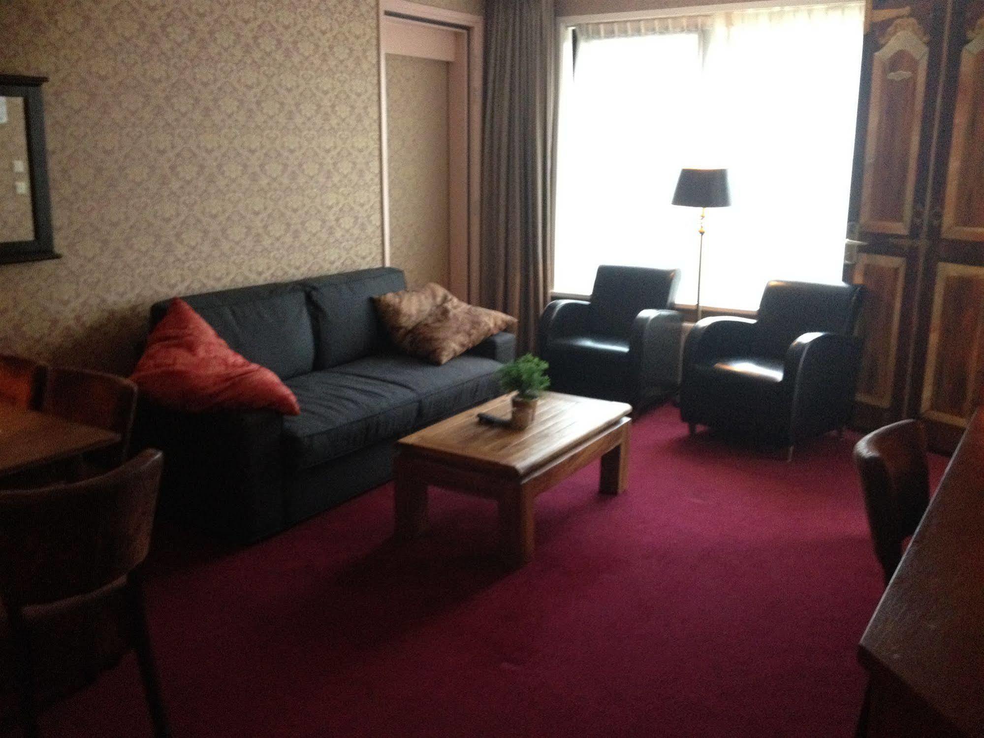 Amsterdam Village Hotel Esterno foto
