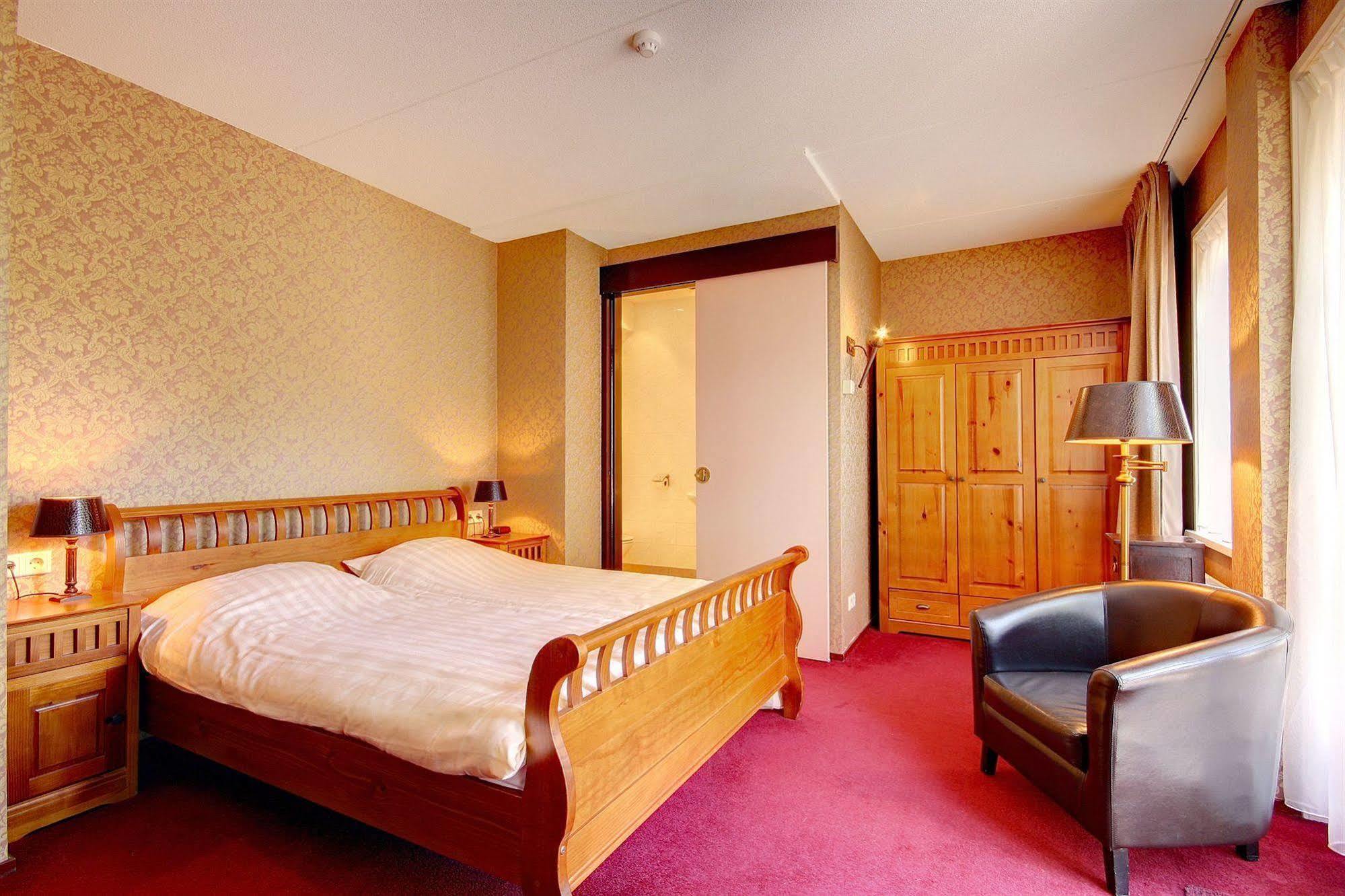 Amsterdam Village Hotel Esterno foto